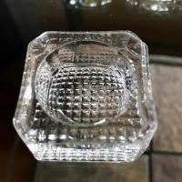 Glass Thumb