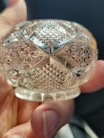 Glass Thumb