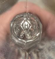 Glass Thumb