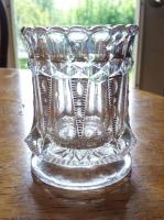 Glass Thumb