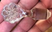 Glass Thumb