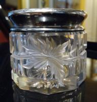 Glass Thumb