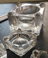 Glass Thumb